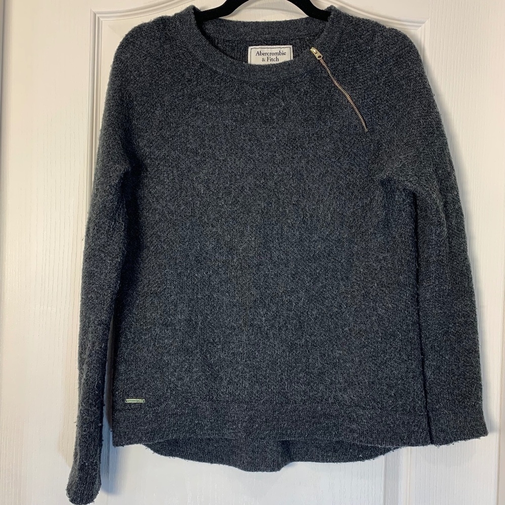 Abercrombie & Fitch Cozy Zip-Neck Knit Sweater (XS) | Dark Grey | Easy Campus Ch
